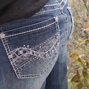 Premium Warehouse One Capris Ladies Embellished Rhin stone Pockets Size ten